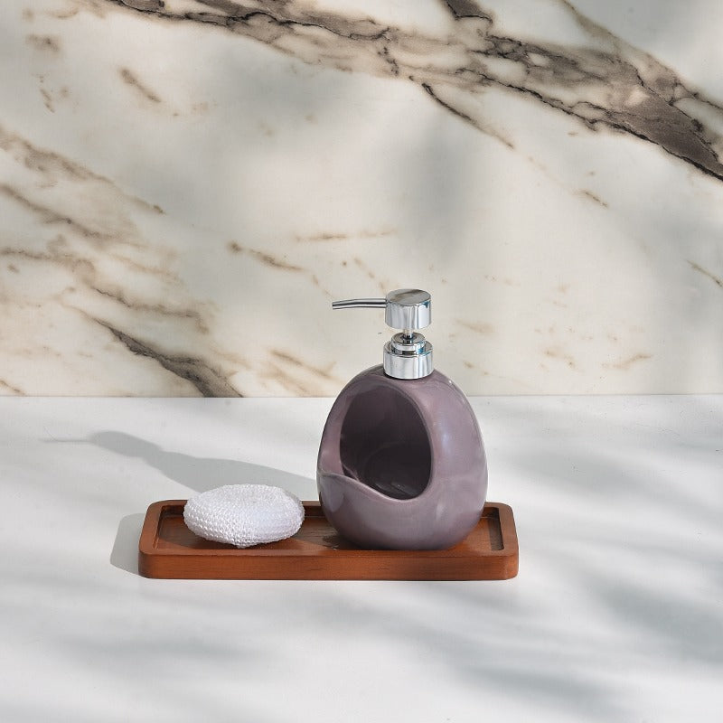 Vintage Shampoo Bottle - waseeh.com