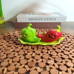 Vintage Vegetable Salt and Pepper Set - waseeh.com