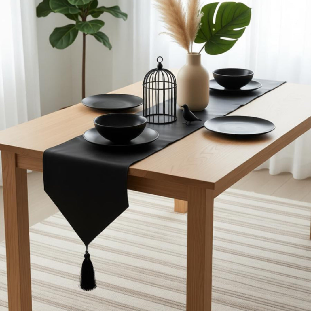 Seronae Table Runners (Leather)