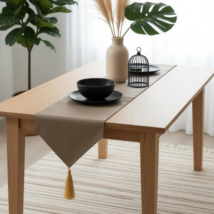 Seronae Table Runners (Leather)