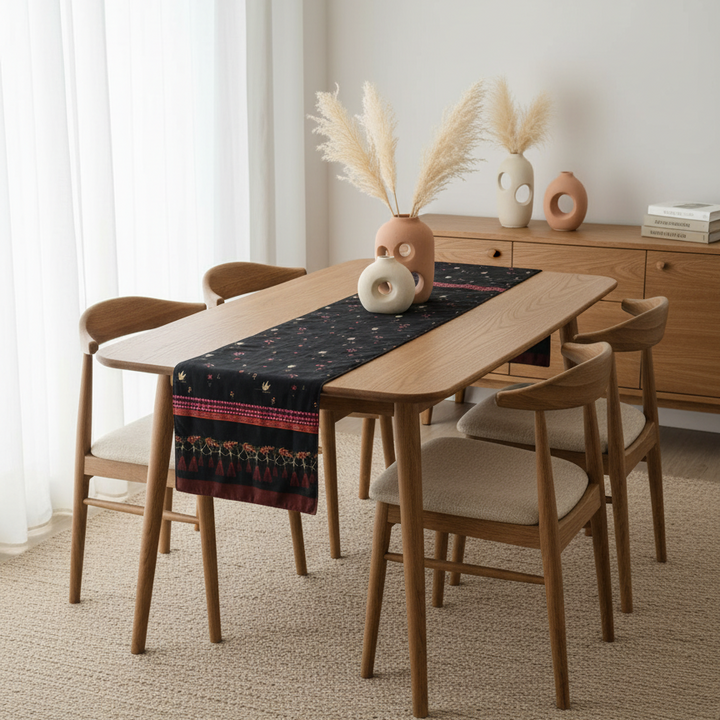 Virelle Table Runners