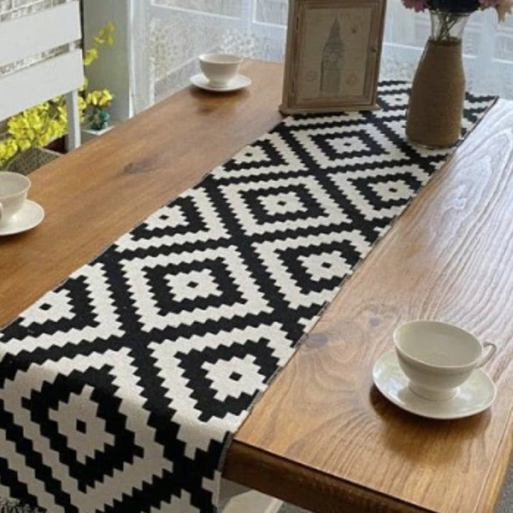 Sorique Table Runners