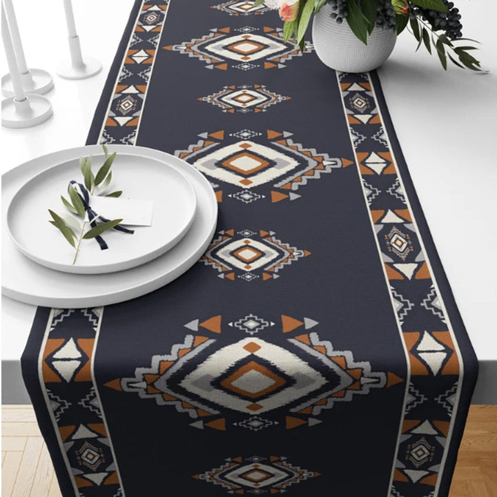 Veloriae Table Runners