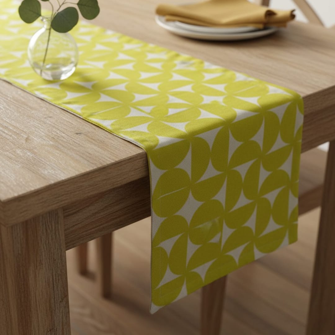 Virelle Table Runners
