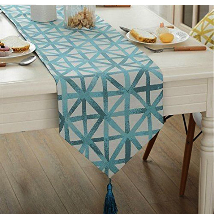 Valenne Elegance Table Runners