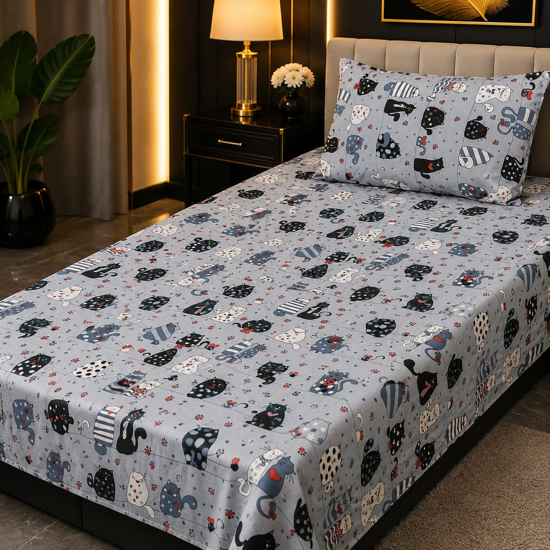 Grey kids single bed sheet with striped and polka-dot cat print