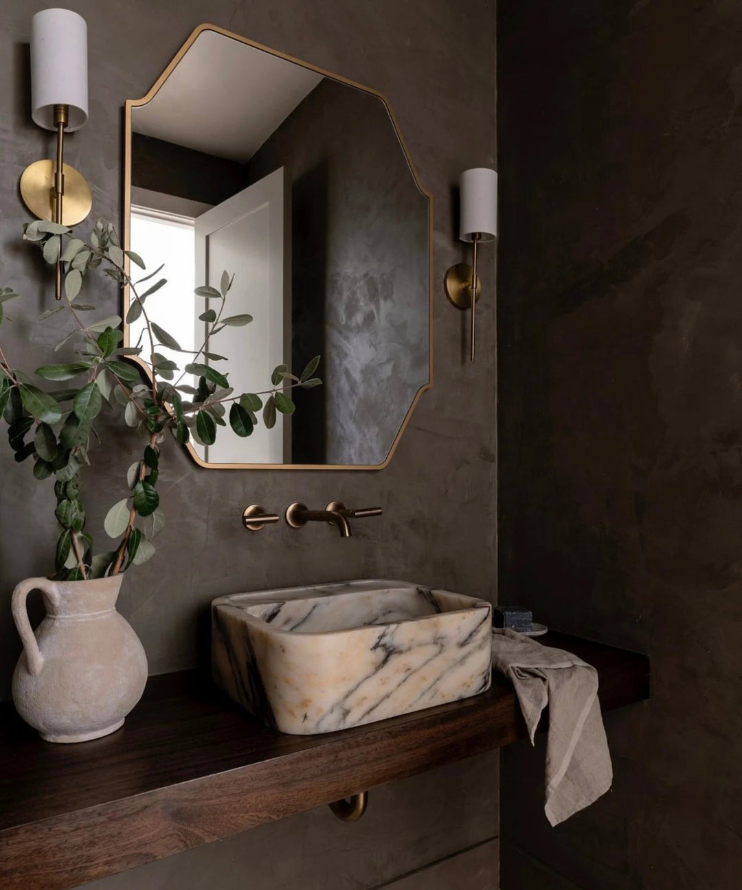 Architectural Hallway Entryway Bathroom Mirror | Home Décor | Waseeh Pakistan