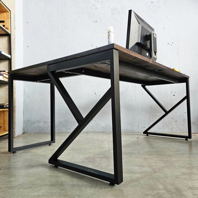 Esmora L-shaped Desk Table | Furniture | Waseeh Pakistan