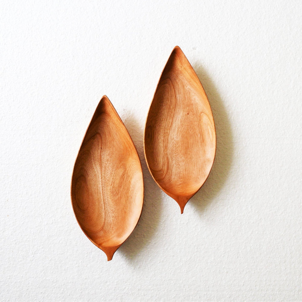 Leaf Wooden Platter Tray | kitchen item | Waseeh Pakistan