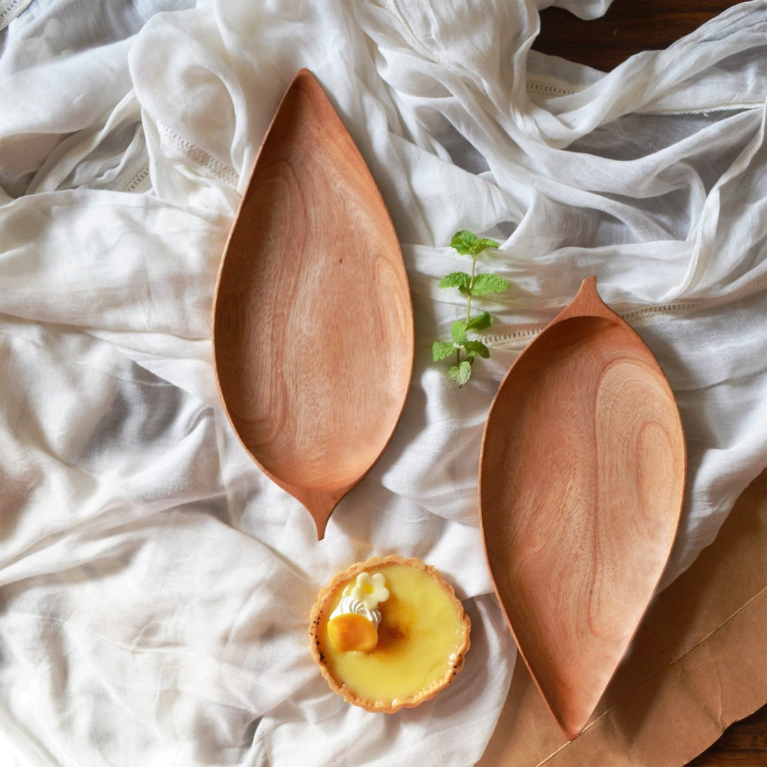 Leaf Wooden Platter Tray | kitchen item | Waseeh Pakistan