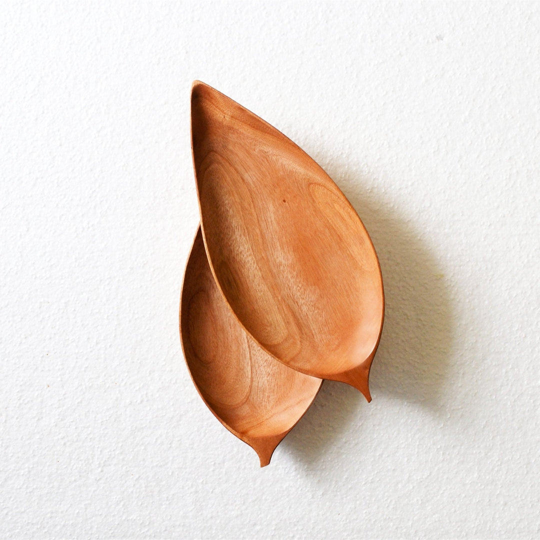 Leaf Wooden Platter Tray | kitchen item | Waseeh Pakistan