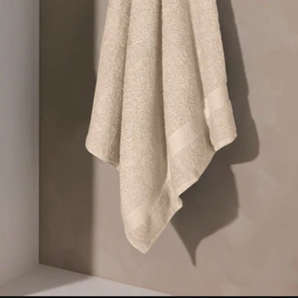 The Egyptian Combed Towel (Cream) | Home Décor | Waseeh Pakistan
