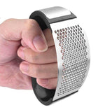 Hand Grip Garlic Press Crusher - waseeh.com