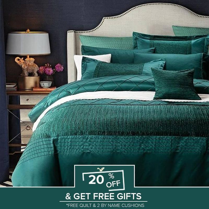 15 Pieces Luxury Bridal Set with Quilt | Home Décor | Waseeh Pakistan