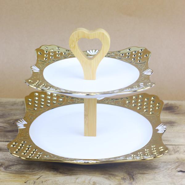 Cupcake plate stand with wooden poles - waseeh.com