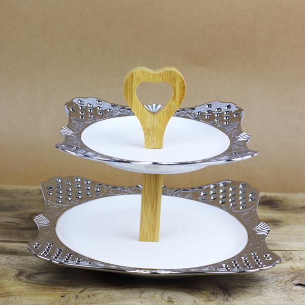 Cupcake plate stand with wooden poles - waseeh.com