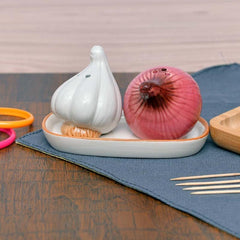 Vintage Vegetable Salt and Pepper Set - waseeh.com