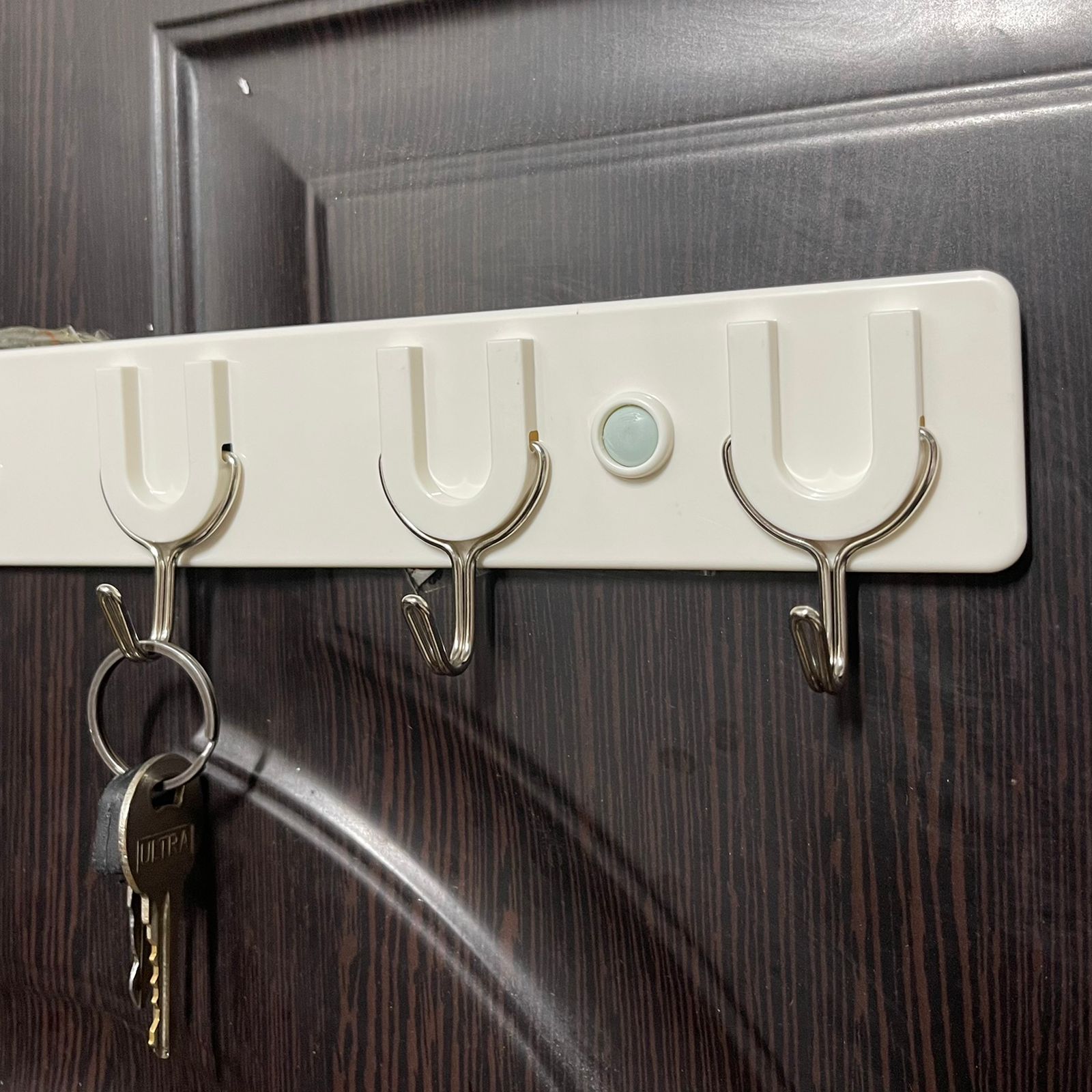 Seamless key Holder (6 hooks) - waseeh.com