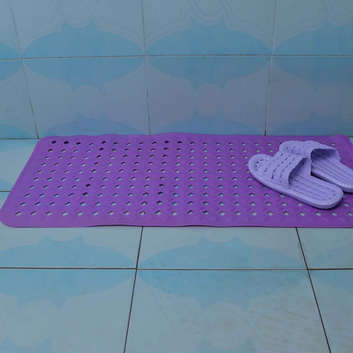 Anti-Slip Mats (Triangle Fix) - waseeh.com