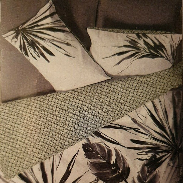 Palm Leaves Duvet Cover - 3pcs - waseeh.com