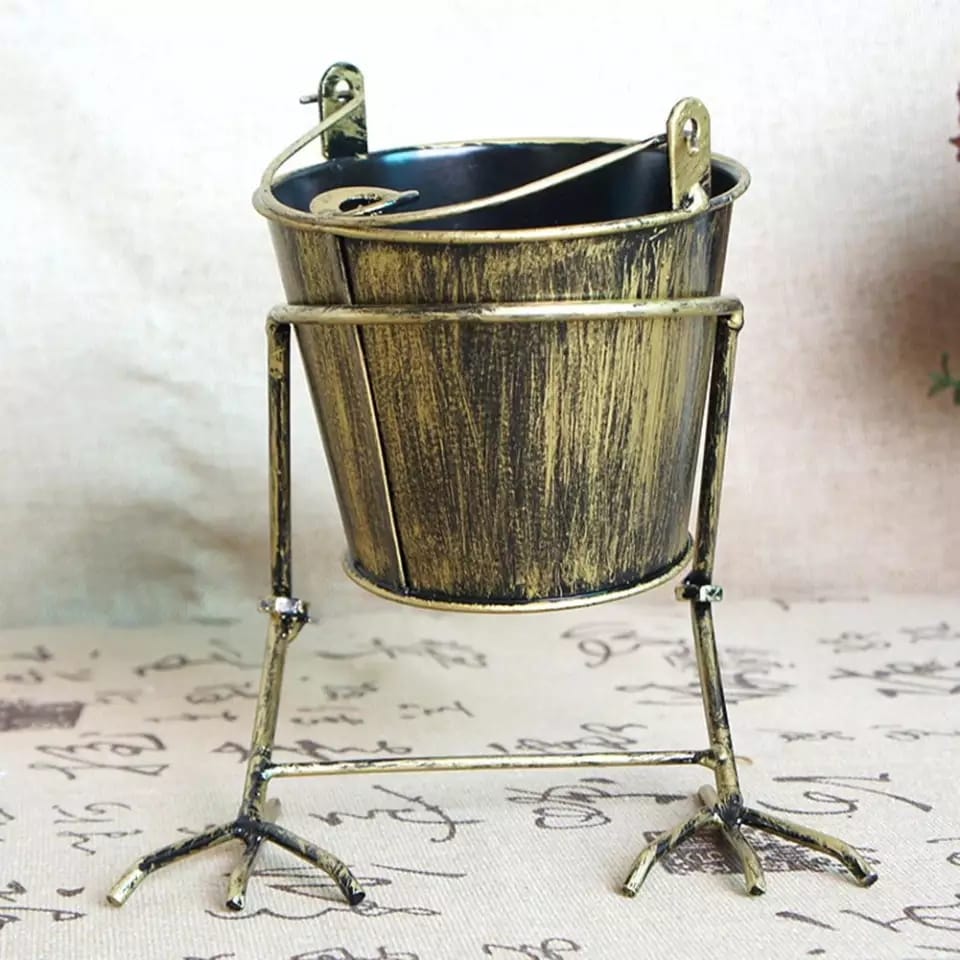 Crafty Ashtray - waseeh.com