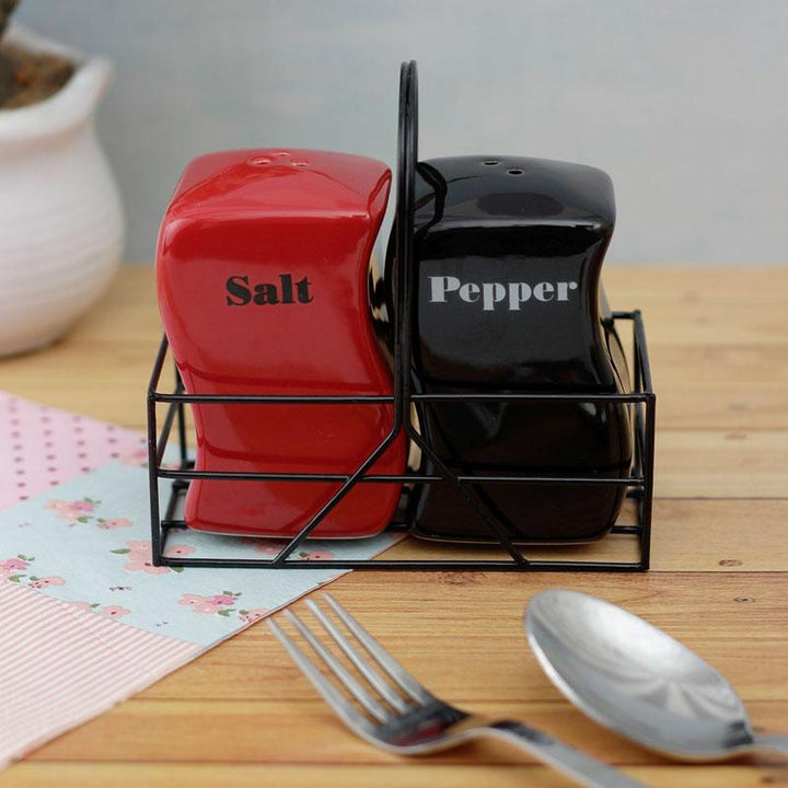 Curvy Glouch Salt &amp; Pepper - waseeh.com
