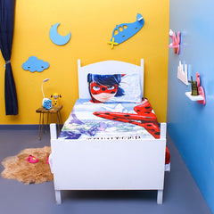 Super Girl "Trust Her" Bedsheet - waseeh.com