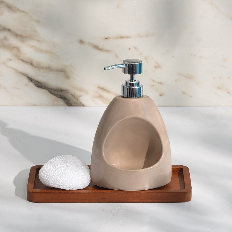 Vintage Shampoo Bottle - waseeh.com