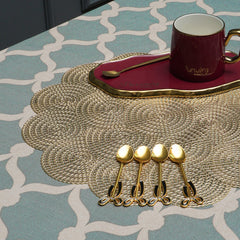 Glazy Table Toppie (Flower Bloom) - waseeh.com