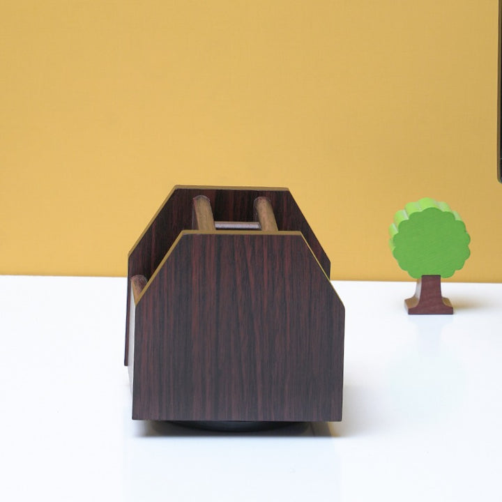 Xingli Wooden Pencil Vase - waseeh.com
