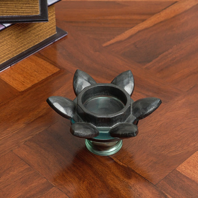 Freesia Epoxy Resin Jewelry Holder