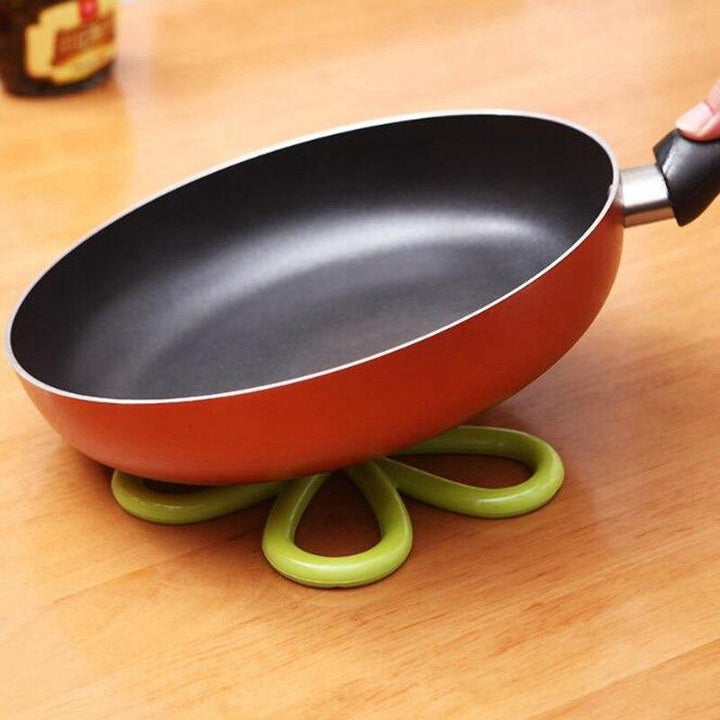 Anti-Slip Silicone Pot Liner | kitchen item | Waseeh Pakistan