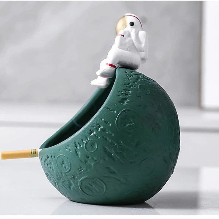 Astronaut Ash Tray | Home Décor | Waseeh Pakistan