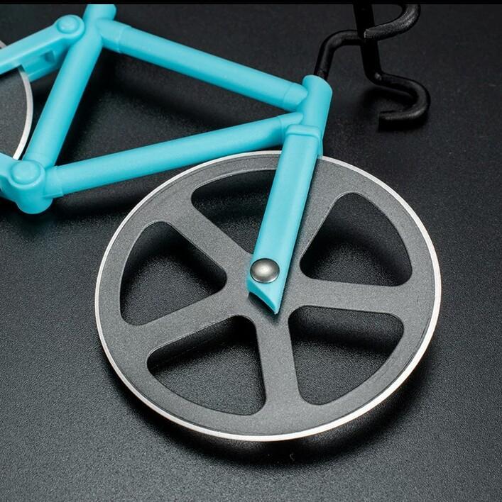 Bicycle Pizza Cutter Slicer | kitchen item | Waseeh Pakistan