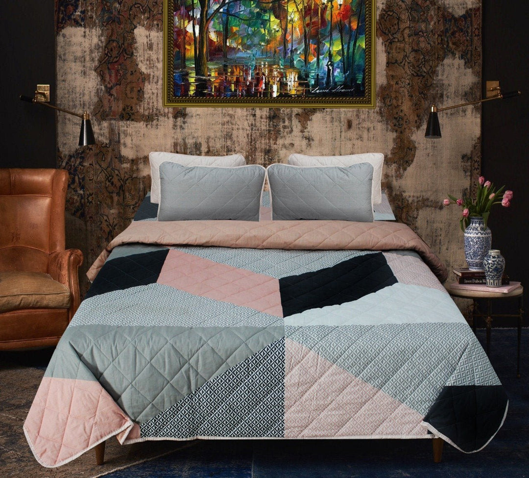 Big Geometric - Export Quality Bed Spread Set - 6 pc | Home Décor | Waseeh Pakistan