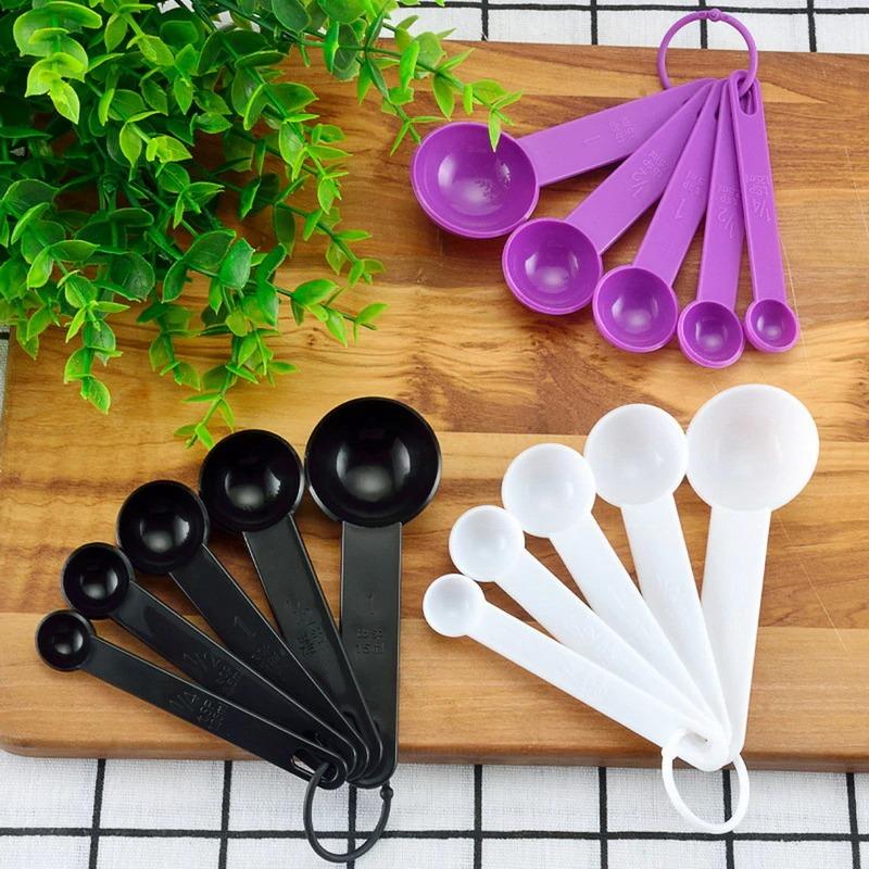 Carbon Black Measuring Spoons (10pcs) | kitchen item | Waseeh Pakistan