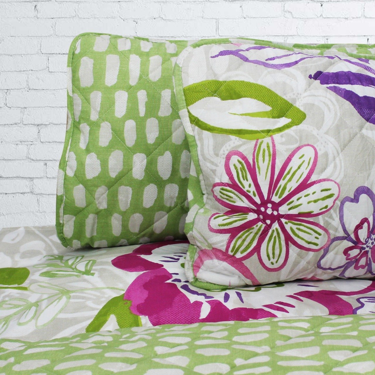 Bunch of Flowers - 6 Pieces - Bed Spread Set - Multi Floral - waseeh.com