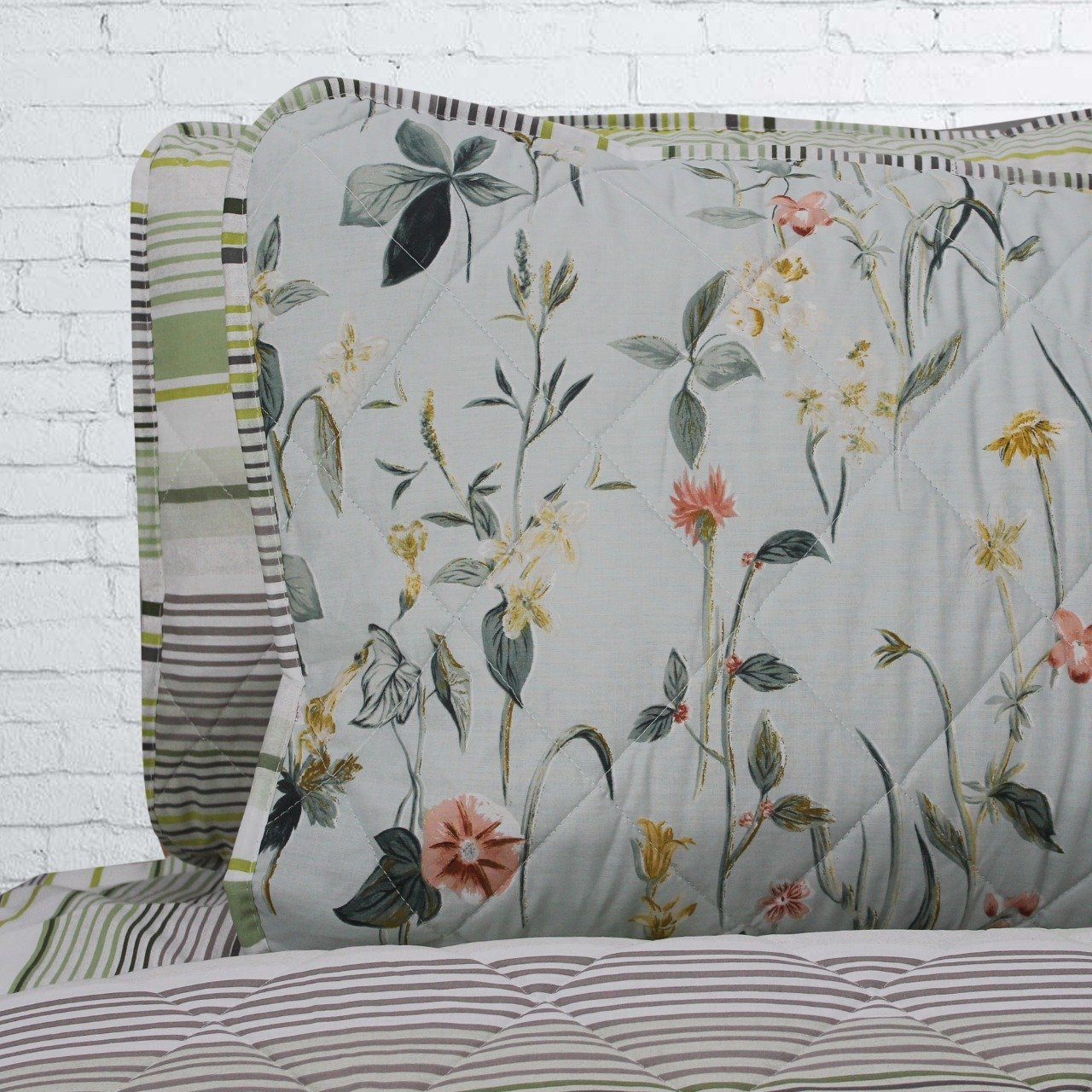 Spring Glade Floral - 6 Pieces Bed Spread Set - waseeh.com