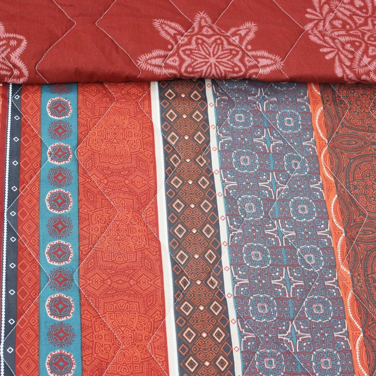 Red Sindhi - Export Quality Bed Spread Set - 6 pc - waseeh.com