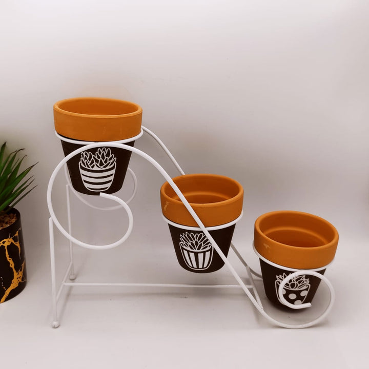 Classy Clay Pots with Metal Frame | Home Décor | Waseeh Pakistan