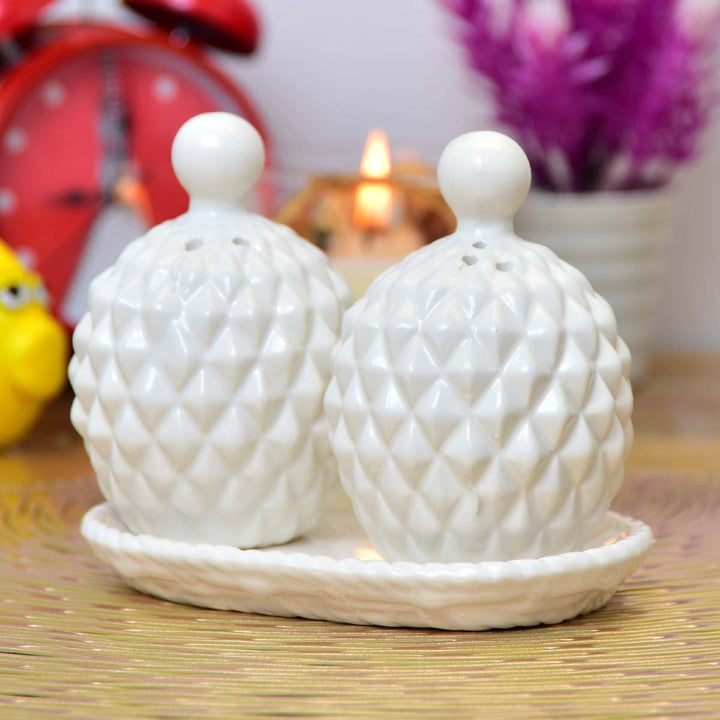 Classy Sea Shell Salt &amp; Pepper Set | kitchen item | Waseeh Pakistan