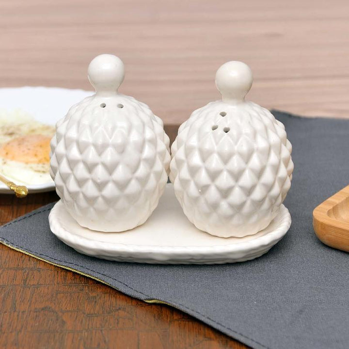Classy Sea Shell Salt &amp; Pepper Set | kitchen item | Waseeh Pakistan
