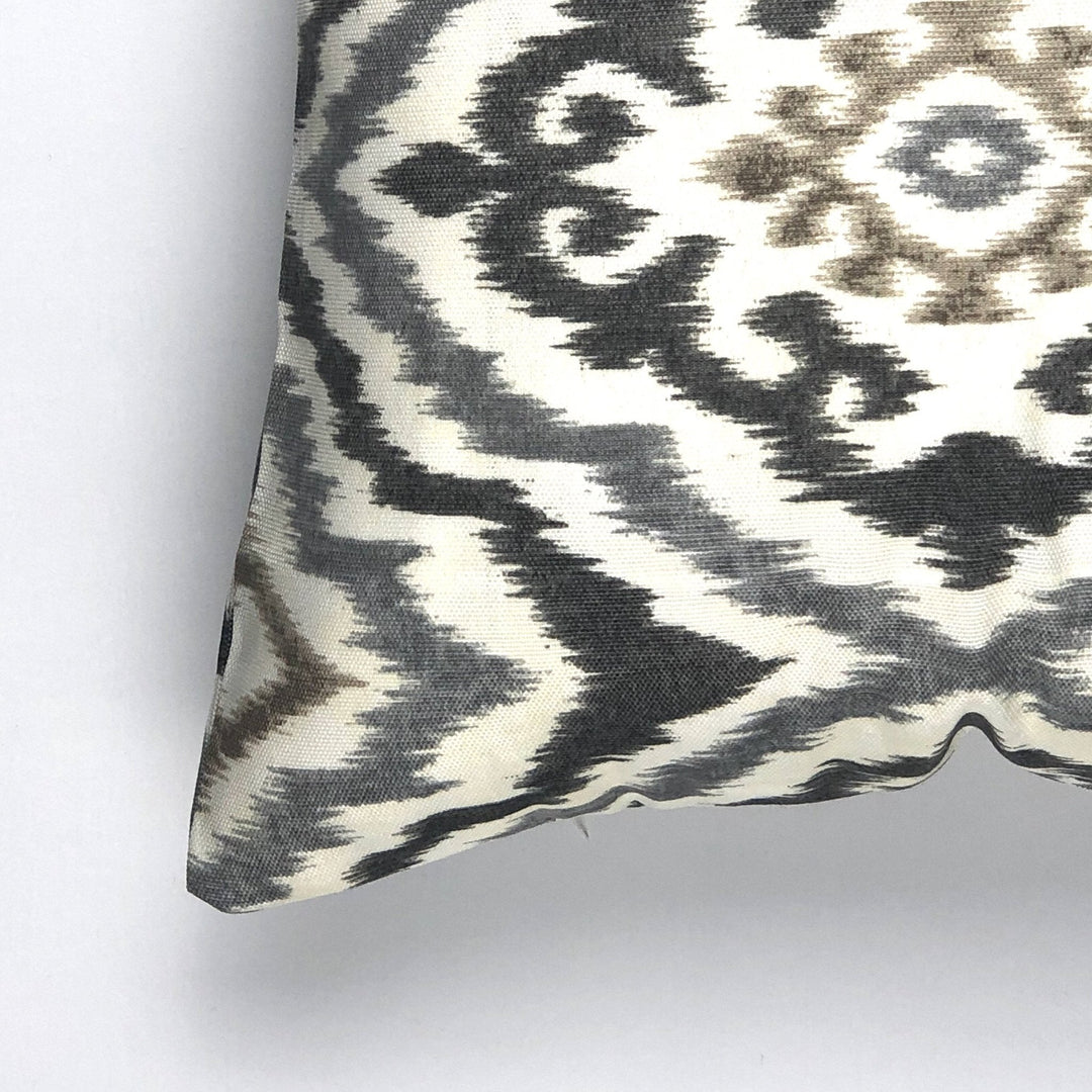 Contemporary Cushion Cover | Home Décor | Waseeh Pakistan