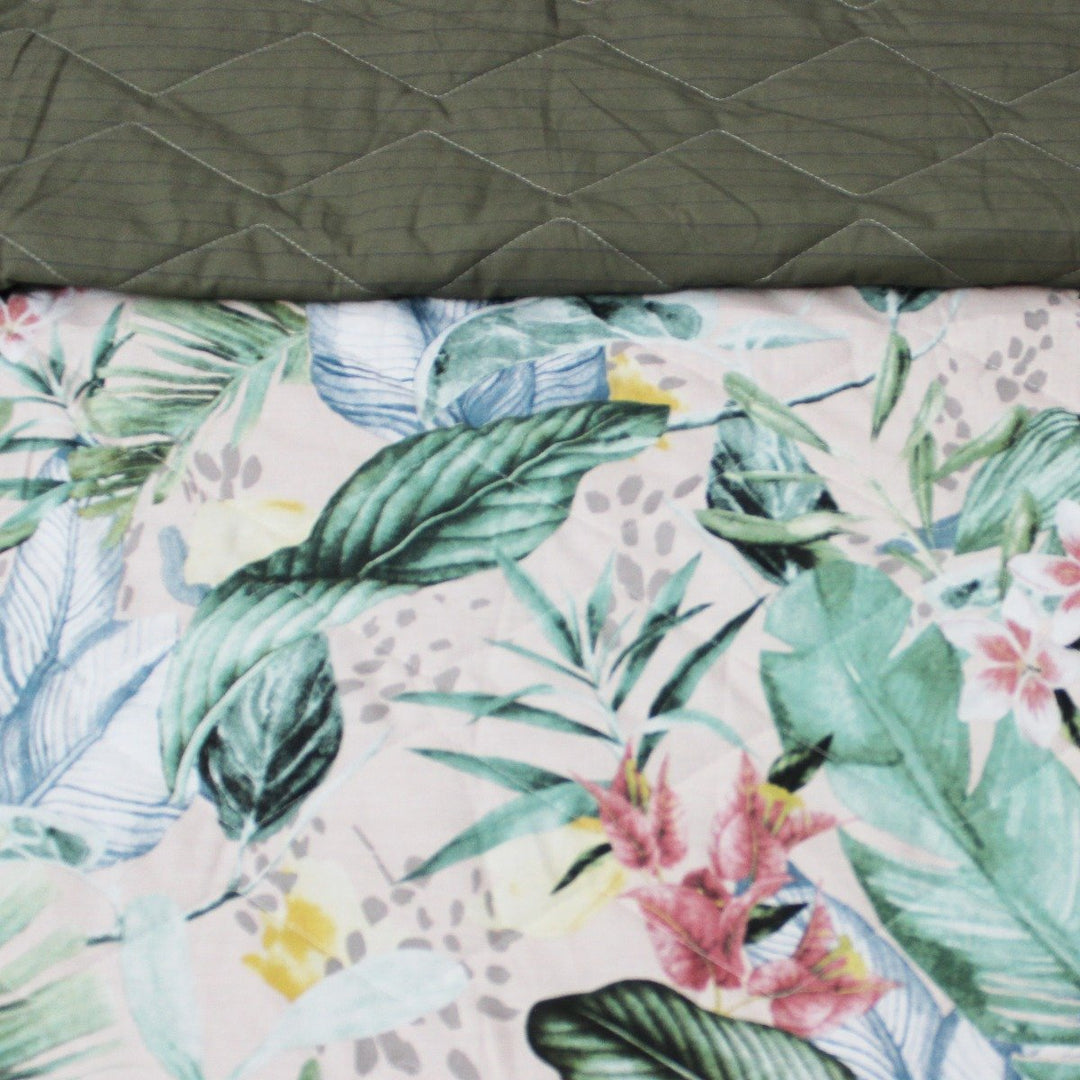 Export Quality Bed Spread 6 Pieces Set | Home Décor | Waseeh Pakistan