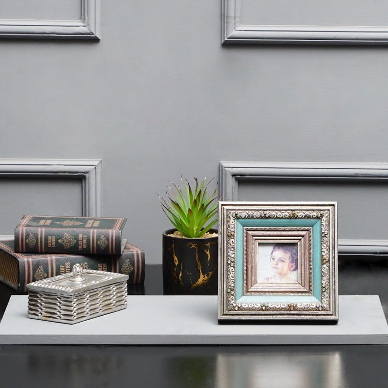 Fabulous Photo Frame Decor | Home Décor | Waseeh Pakistan