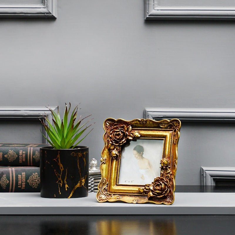 Fabulous Photo Frame Decor | Home Décor | Waseeh Pakistan