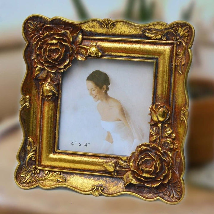 Fabulous Photo Frame Decor | Home Décor | Waseeh Pakistan