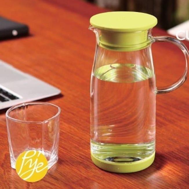 Flamboyant Straight Glass Jug with Lid | kitchen item | Waseeh Pakistan