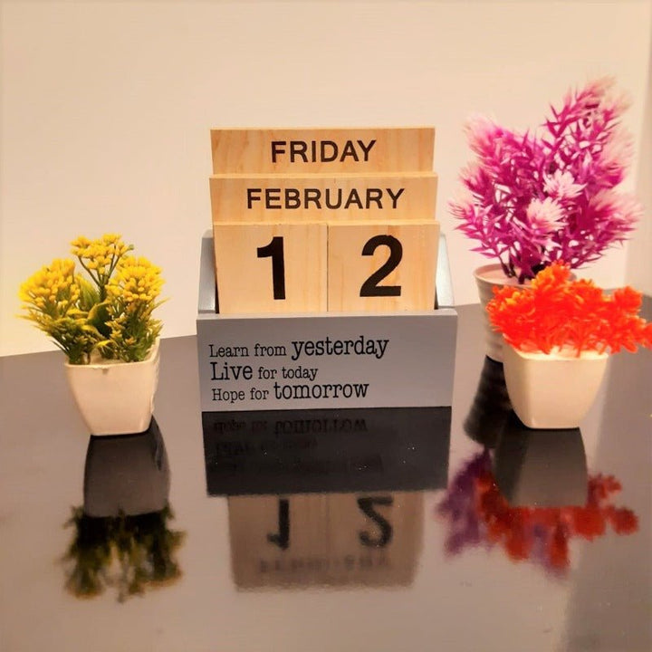 Flippie Blocks Calendar | Home Décor | Waseeh Pakistan