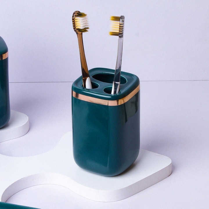 Golden Stripped Bathroom Set | Home Décor | Waseeh Pakistan